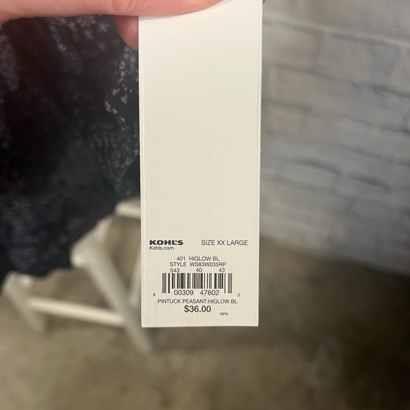 Sonoma XXL navy Pintuck Peasant Top - Picture 2 of 5